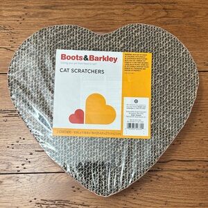 Boots & Barkley Heart Cat Scratchers in Natural Brown